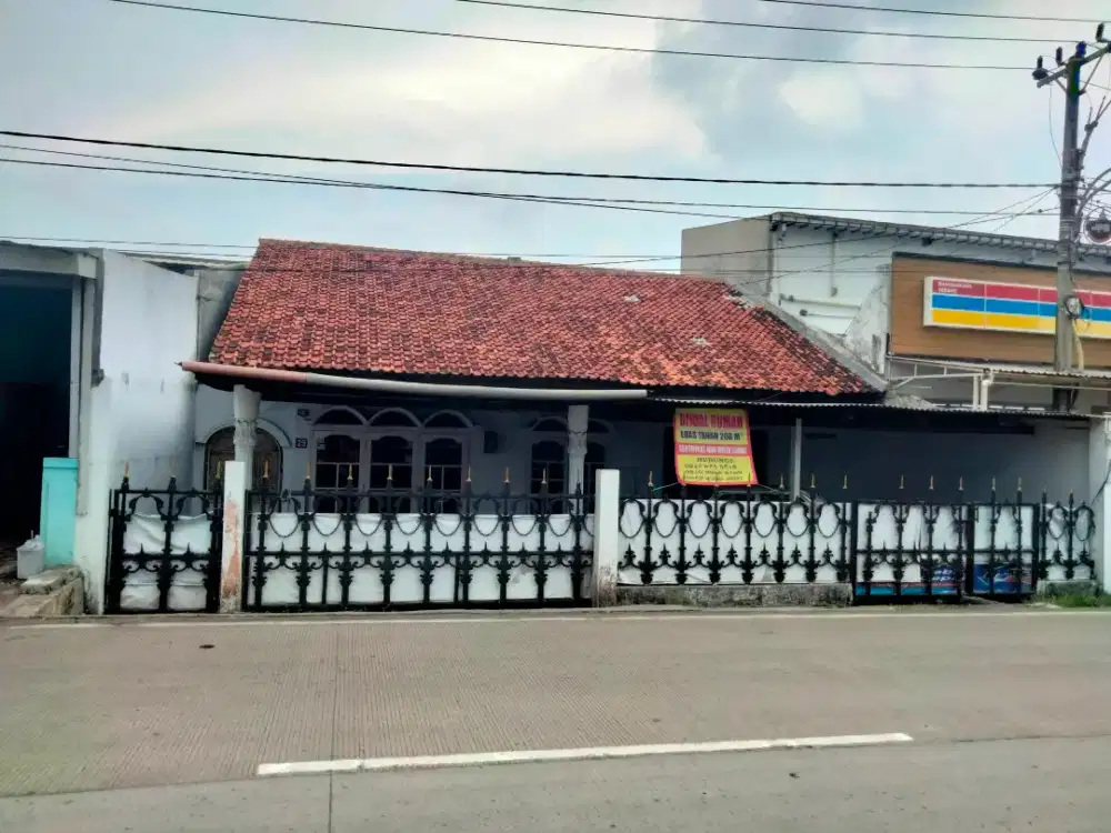 TURUN HARGA! Rumah 2 Lantai 200m 1.9M SHM di kota Serang