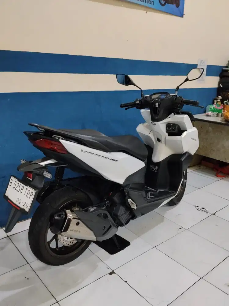 Honda Vario 160cc 2024 gres orisinil siap pakai