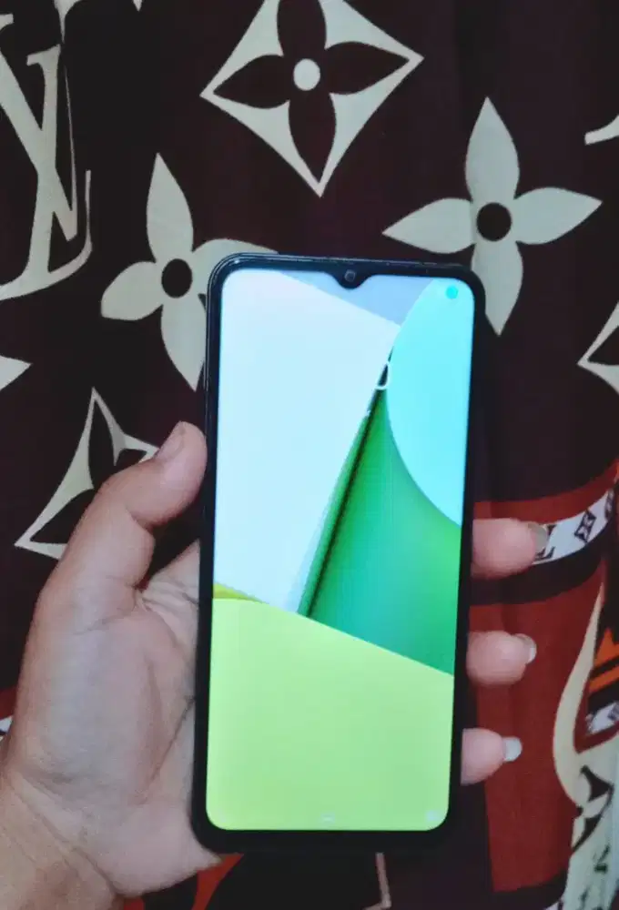 Vivo y16 ram 3+3/32 Nomines