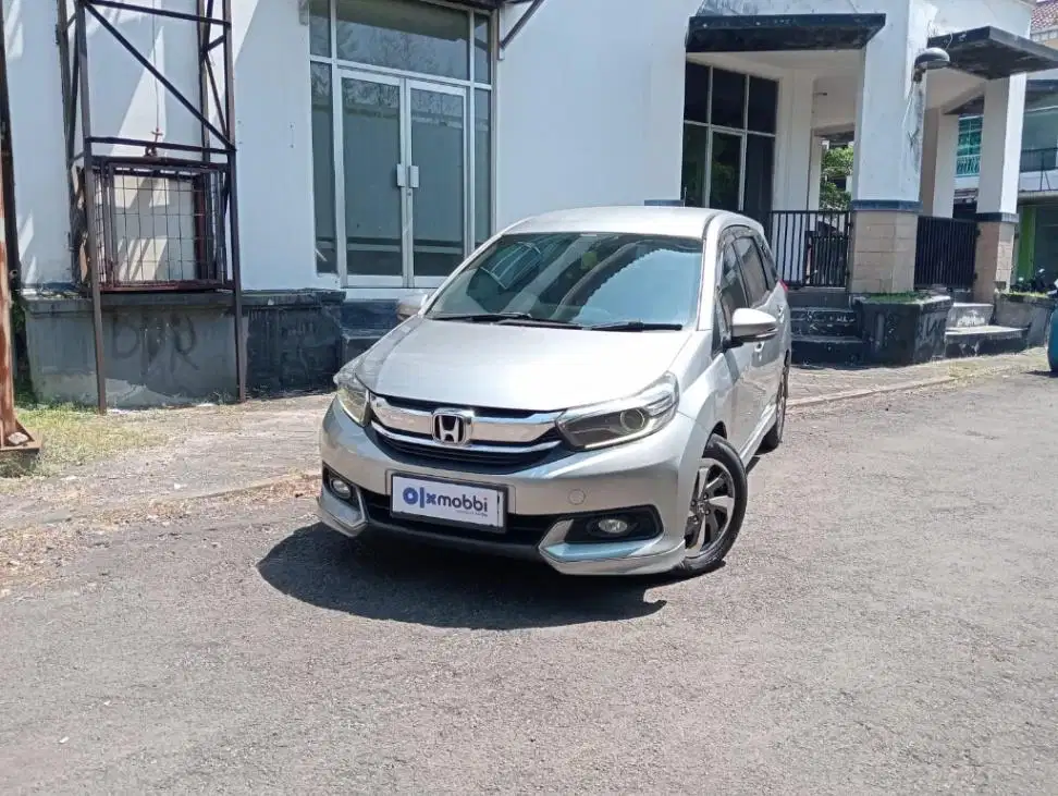 Like New - Honda Mobilio 1.5 E Bensin AT 2019 Abu-Abu