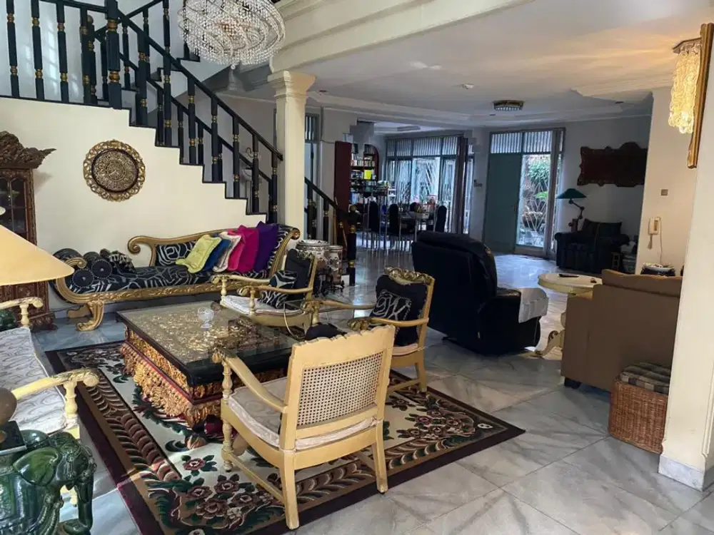 Dijual Rumah Cantik Hoek Di Menteng Dalam, Jakarta Selatan