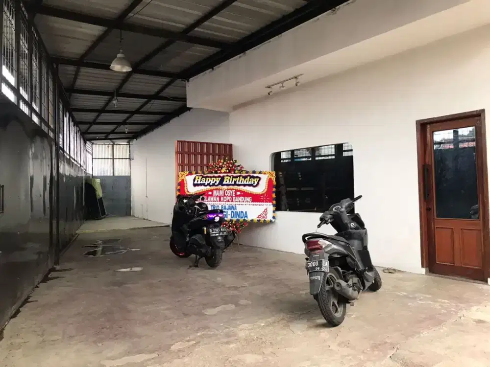 Ruko Strategis Kopo, Siap Pakai dengan Legalitas Lengkap