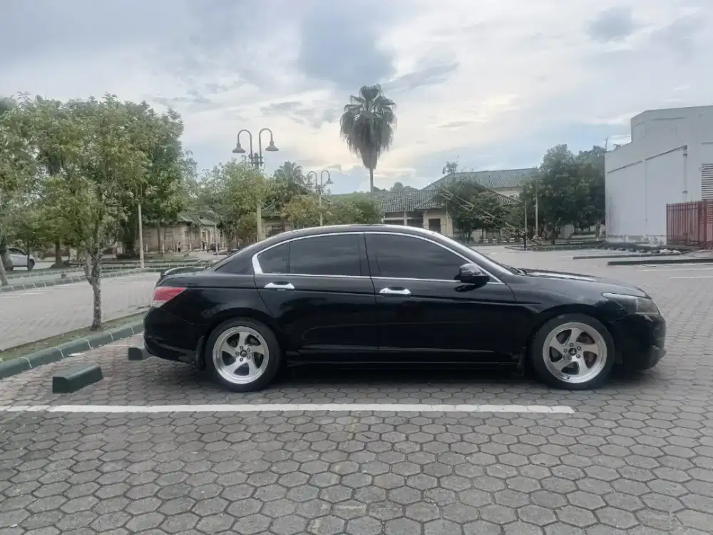 Honda Accord CP2 2008 AT