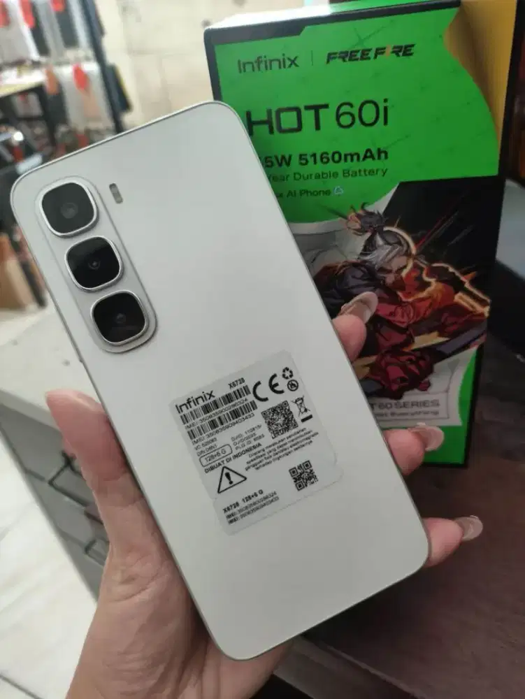 Infinix hot60i 6+6 256 GB Silver