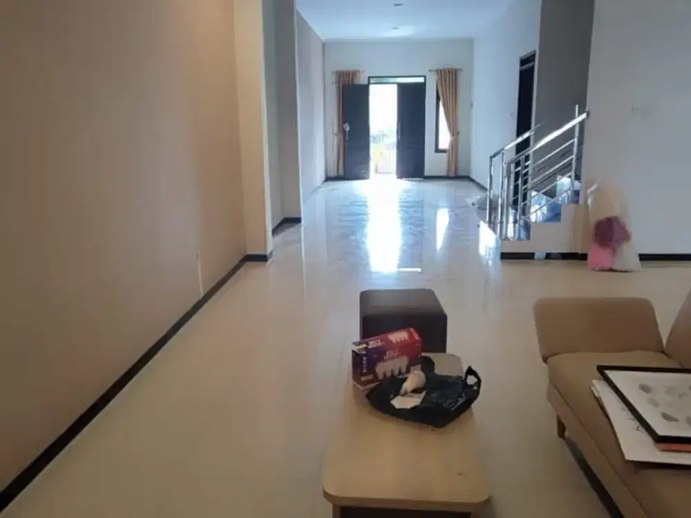 Dijual Segera Hunian Luas Super Nyaman dan Terawat Harga Bisa Nego Sampai Deal Lokasi Strategis di Mekarwangi, Bandung