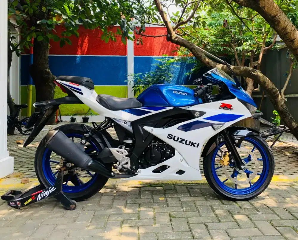 Suzuki GSX R 150 abs