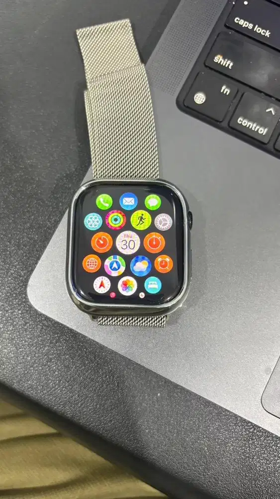 Apple Watch 10 46mm iBox Black - Mulus Fullset + Bonus Strap Logam