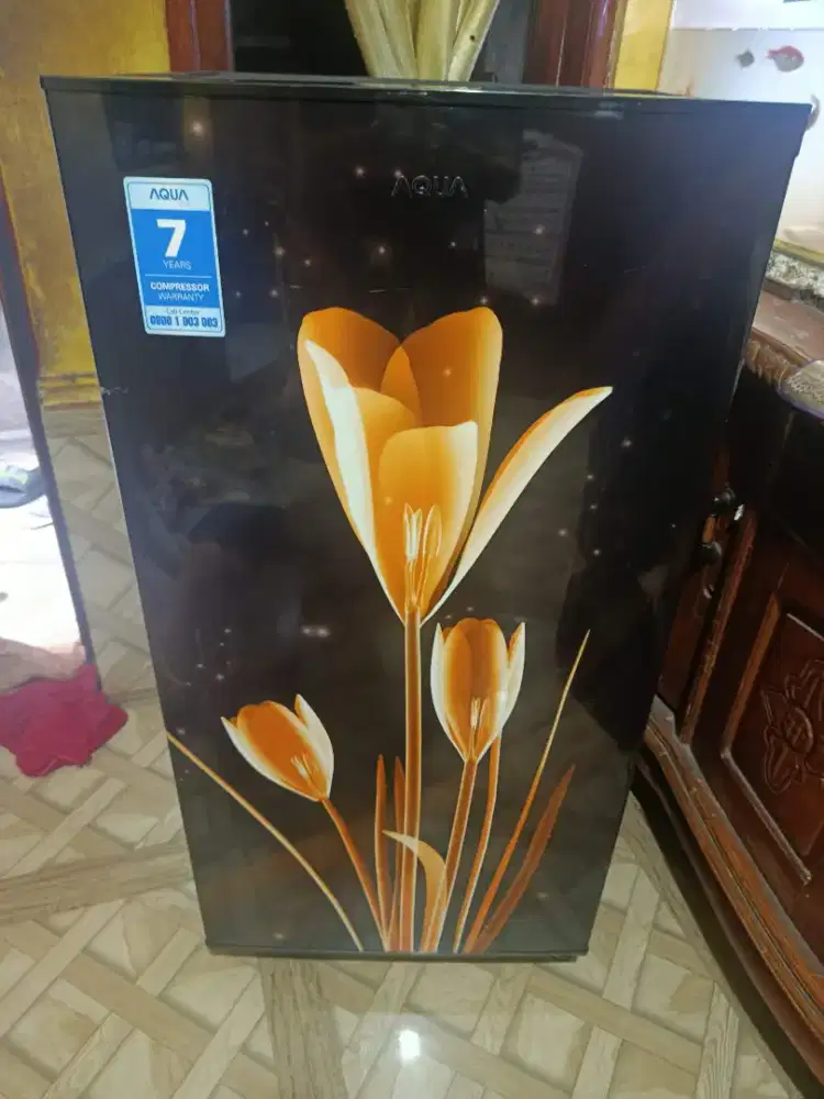 Kulkas 1 pintu merek AQUA