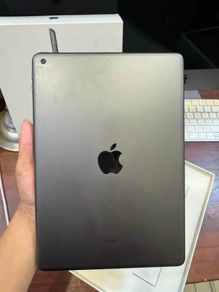 Apple iPad 9 256GB Grey Ex inter lengkap bh 94%