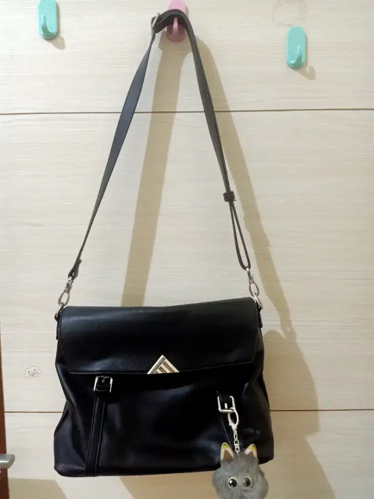 Tas kerja elisabeth