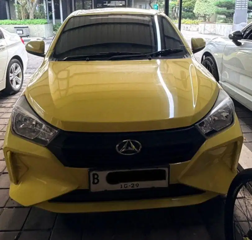 Daihatsu Ayla 1.0 X AT Matic 2024 Kuning Yellow Gress Banget