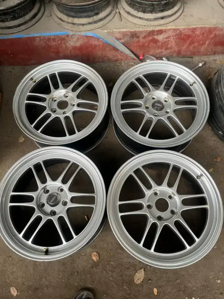 Enkei rpf1 SSW ring 18x8 pcd 5x114,3 ET 35 Made in Thailand