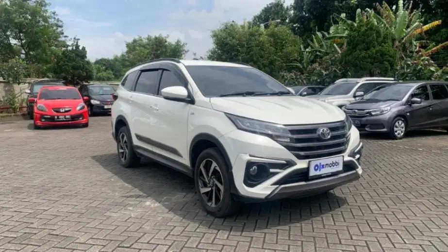 DP MURAH Toyota Rush 1.5 S GR Sport Bensin-AT 2022  CEVHB