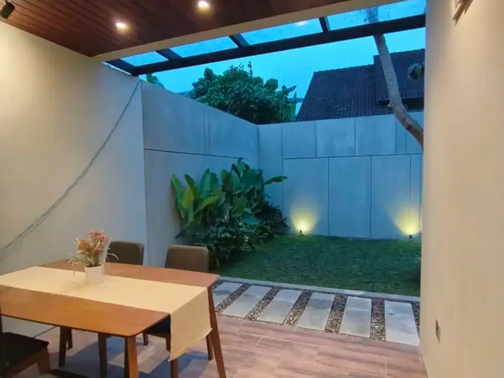 jual Rumah Jogja full furnish, Dekat bandara Adisucipto ; Akses Mobil papasan : Halaman Luas