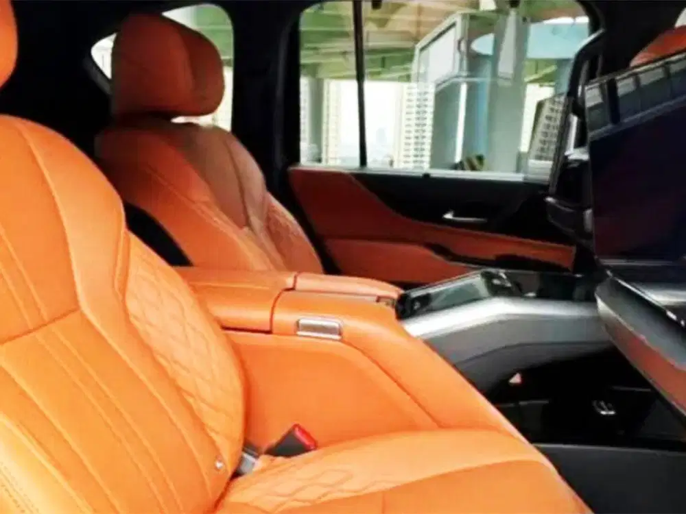 2022 Lexus LX600 VIP 4 Seat Independent Captain Seat + 540 jt Dr 7Seat