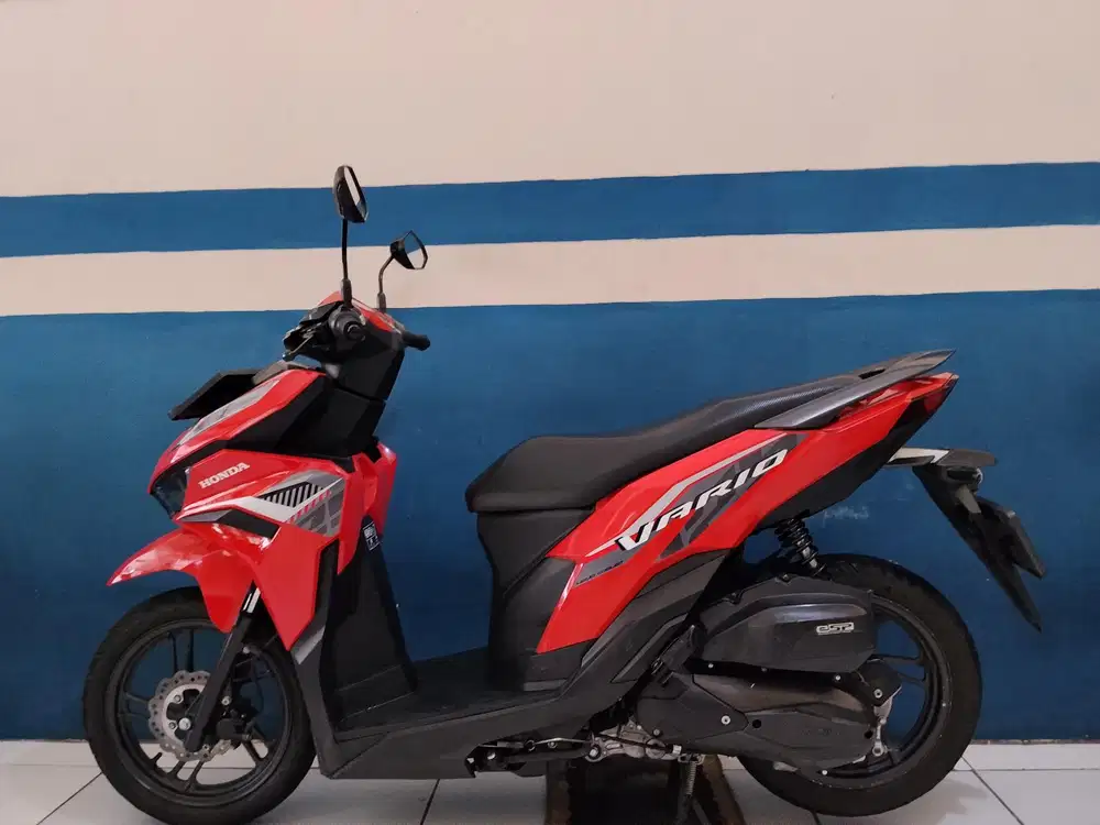 Dijual cepat honda vario led new gen2 2023 super gress siap pakai
