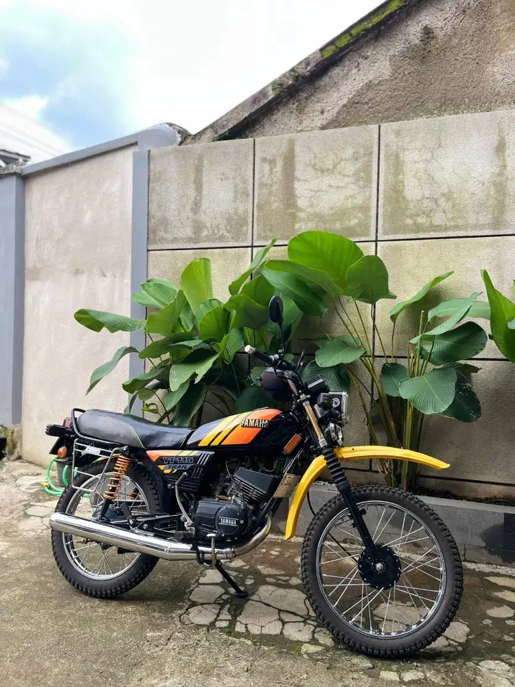 YAMAHA YT.tahun 1996