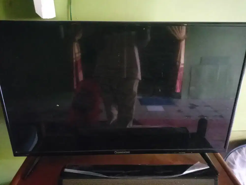 Jual tv bekas PS, masih bagus merek changong 32 yg ngk ada remote