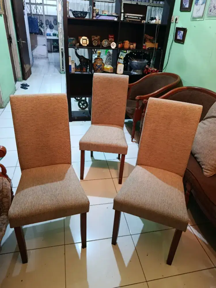 kursi makan perbaikan cover+tambah busa dan service webbing