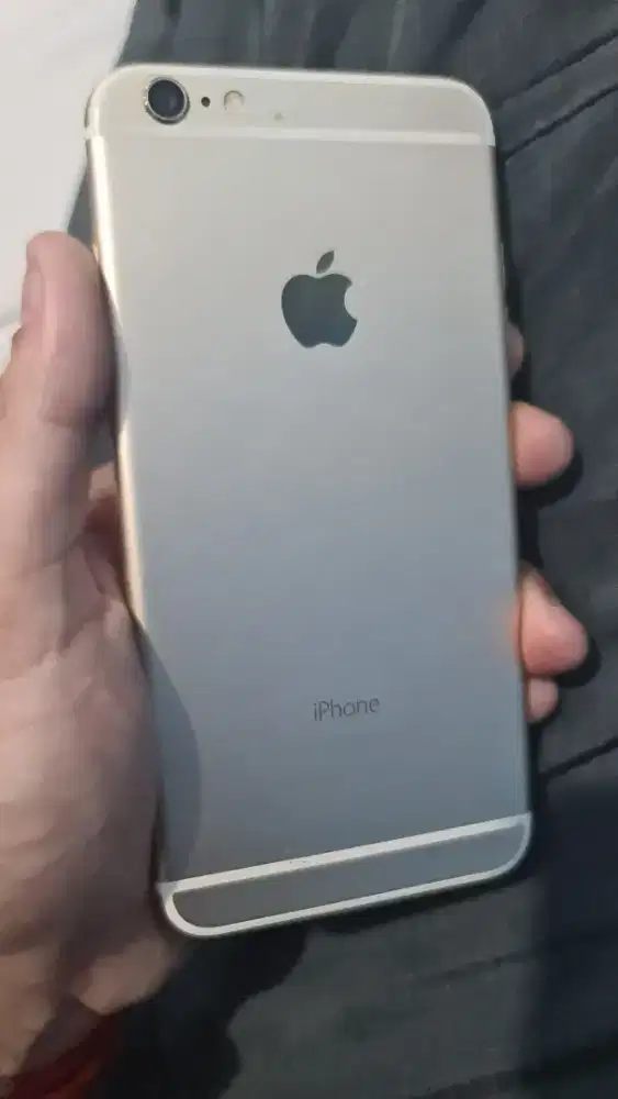 Apple iPhone 6 Plus 16gb Ex ibox lumayan mulus.
Open Menu