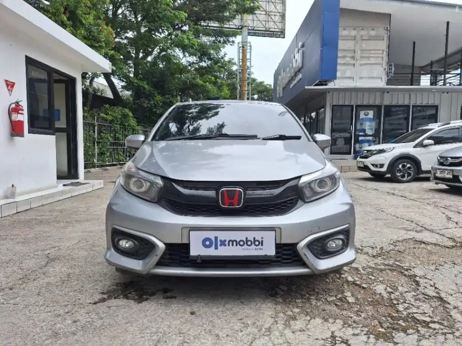 LOW DP Honda Brio Satya 1.2 E Bensin-AT 2019 AAA
