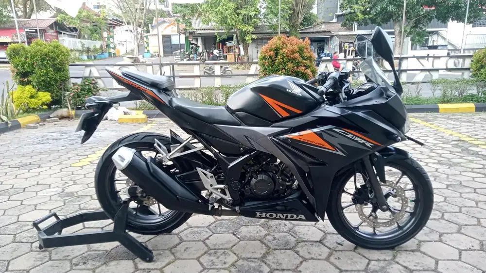 CBR Th 2019 Istimewa