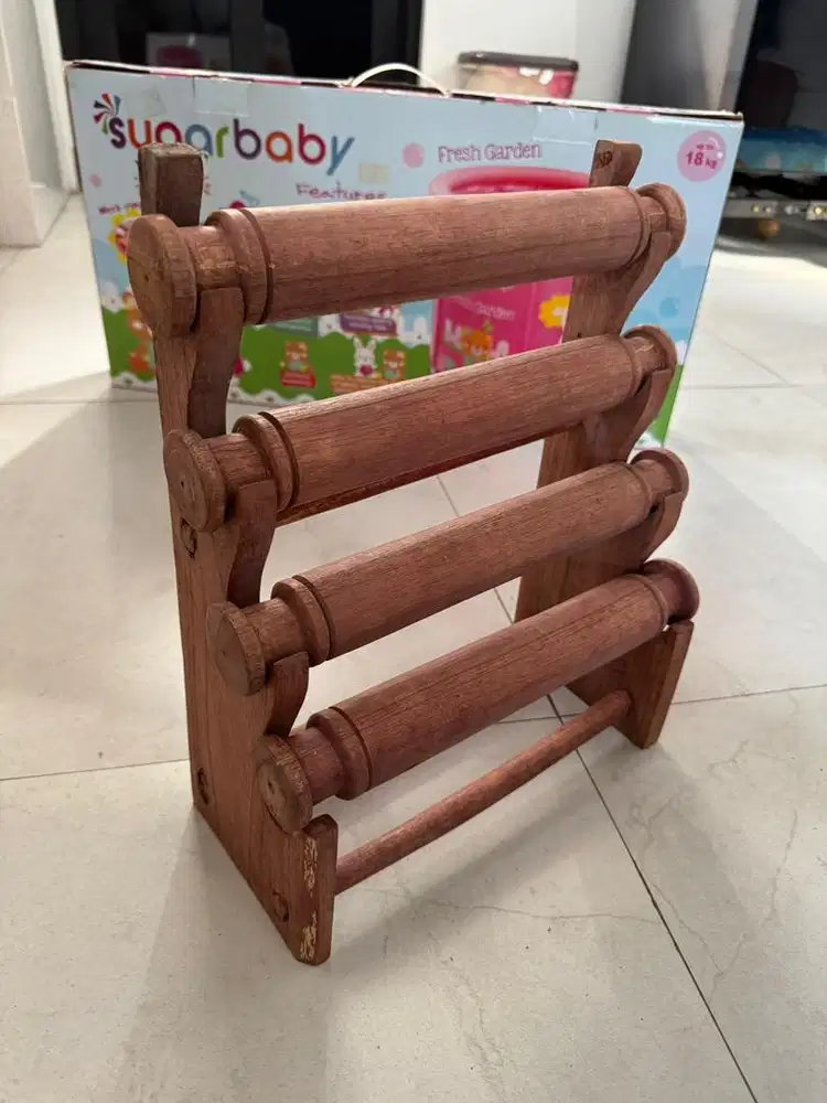 Tempat gelang kayu bali