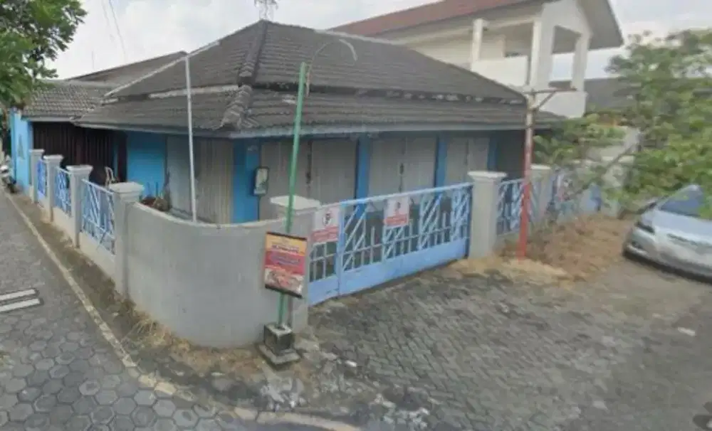 Rumah toko buat usaha pinggirjalan raya banyumanik jual Murah