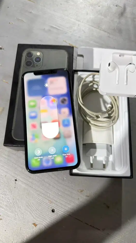 Iphone 11 Pro 256GB Green Mulus Lengkap Terdaftar