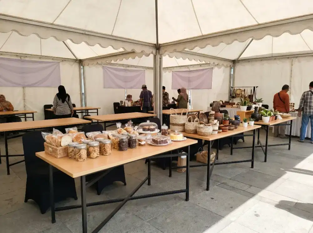 Meja lipat jualan/meja lipat catering