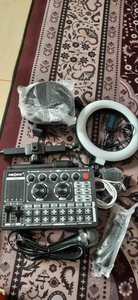 Gonew Free headset F999 soundcard MS30 mic Lampu E10 headset Fu