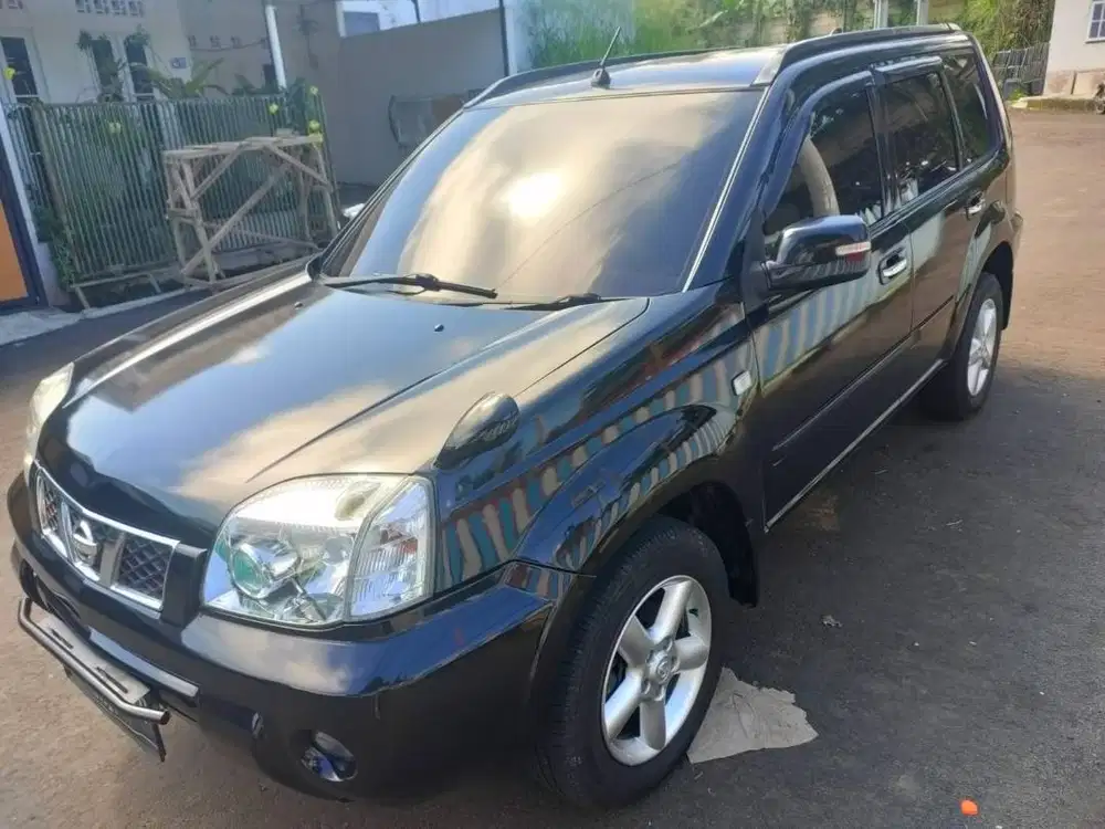 Nissan X-Trail T30 2.5L ST (2007)