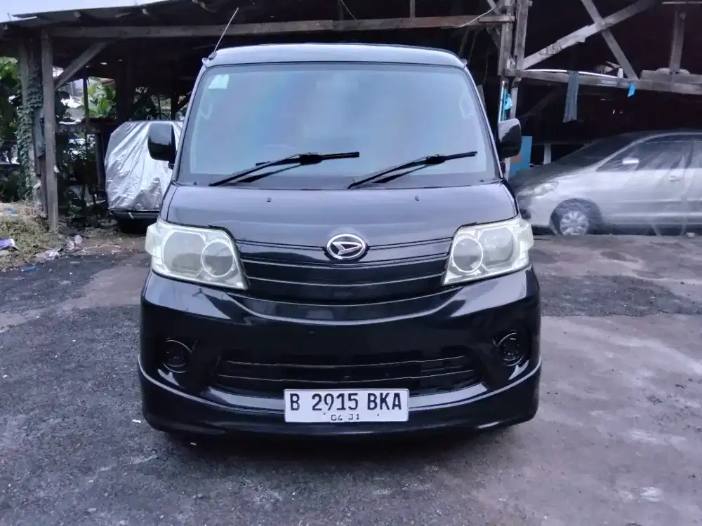 Daihatsu Luxio 2017 Bensin