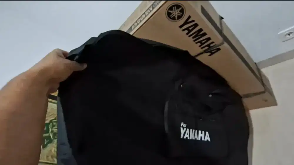 Keyboard Yamaha PsrS 670 lengkap