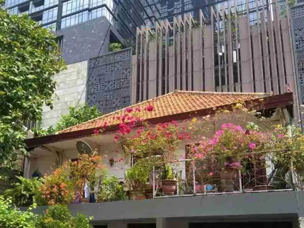 Rumah Senopati Kebayoran Baru Jakarta Selatan.