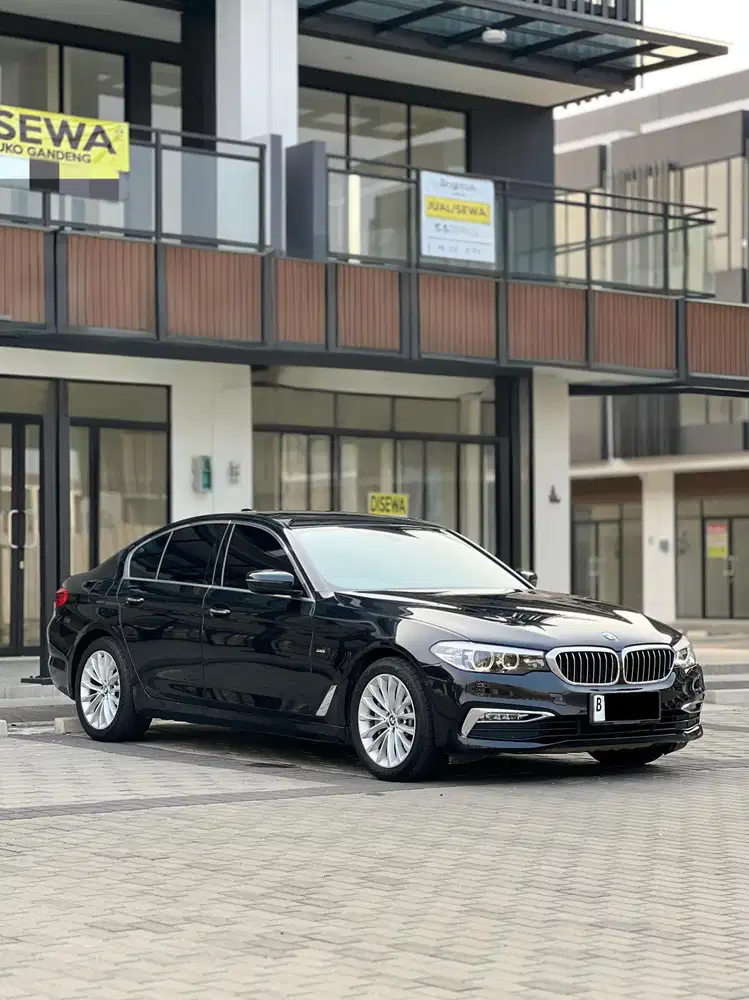 BMW 530I Luxury Line G30 — 2019