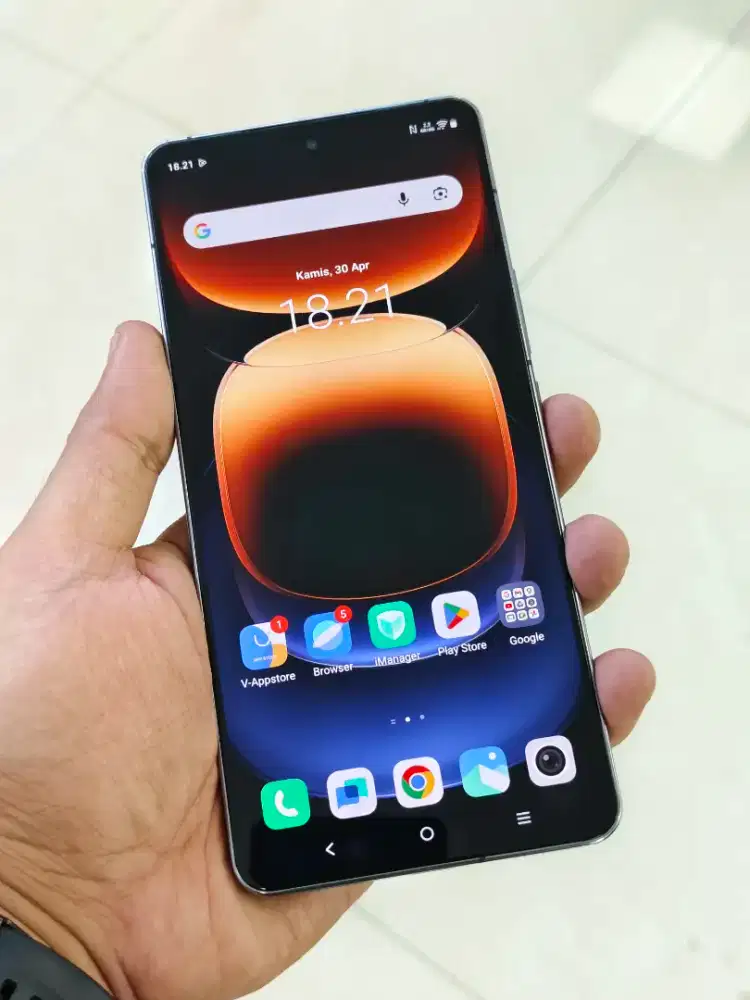 Iqoo 12 16/512gb lengkap