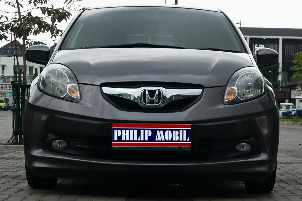 Honda Brio E AT 1.2 th 2015 Dp terjangkau