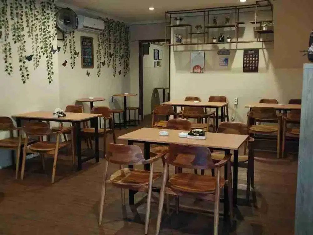 Disewakan Ruang Usaha Mainroad Otista Bandung