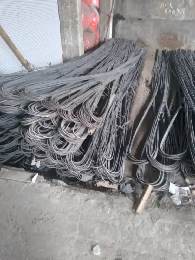 BESI SLUP/BESI BETON 10MM SNI