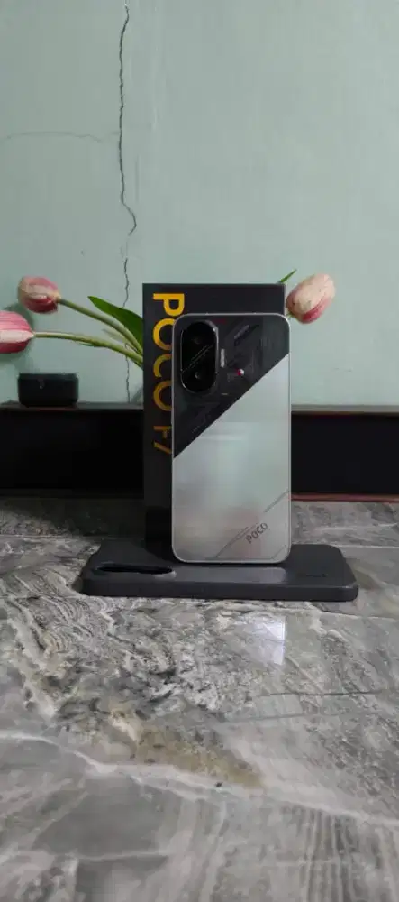 POCO F7 12/512 MULUSNOMINUS