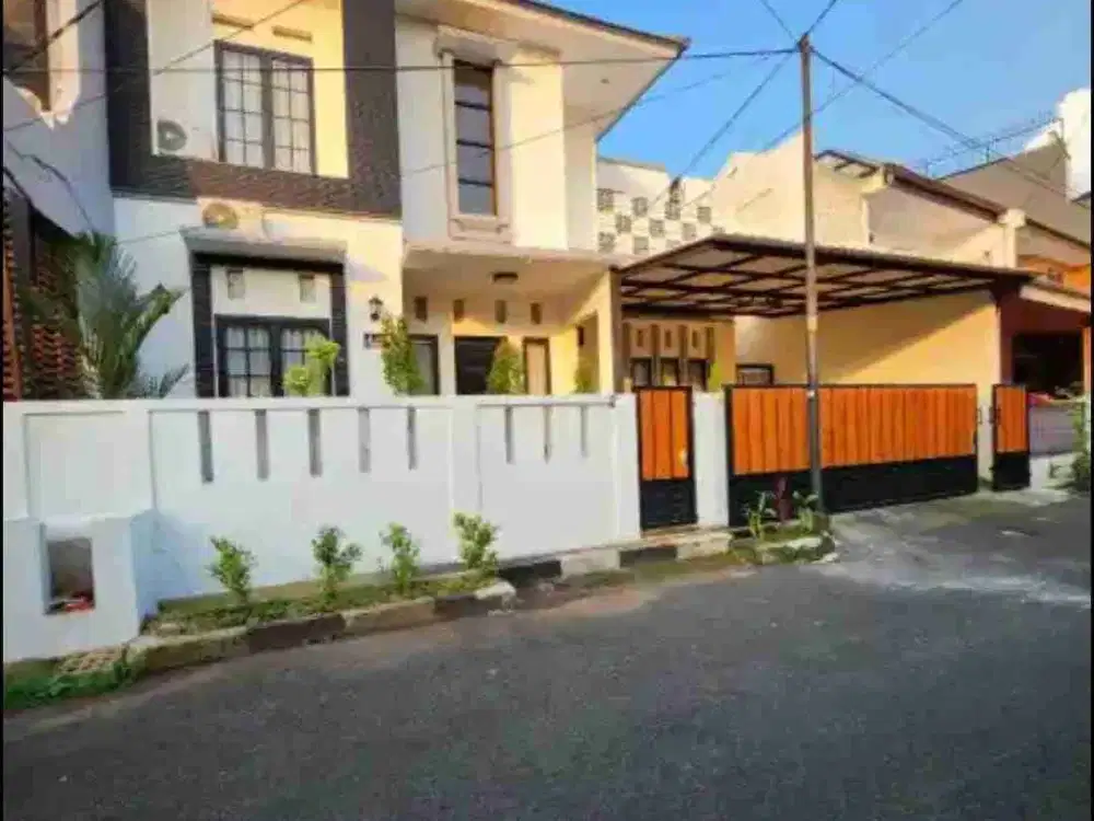 dijual rumah mewah murah 2 lt full furnised komplek Petukangan jakarta selatan