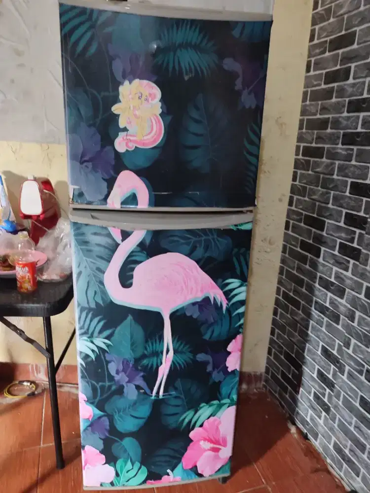 Kulkas Aqua kondisi normal