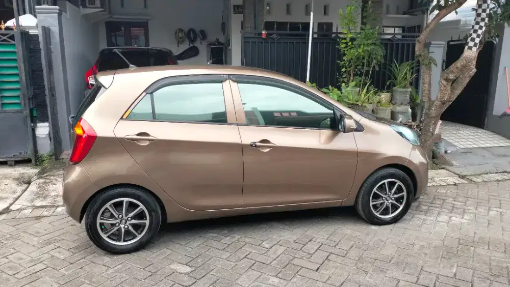 Picanto SE matic 2012