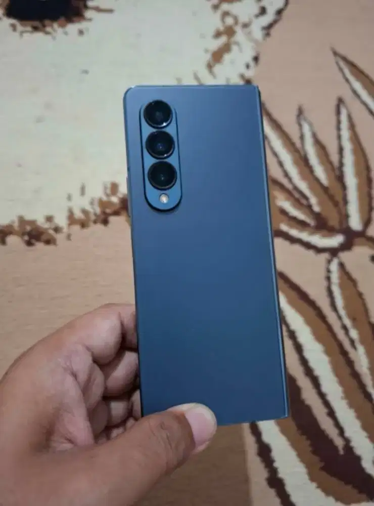 Samsung z fold 4 Ram12gb/512gb ex garansi resmi sein murmer bacadulu