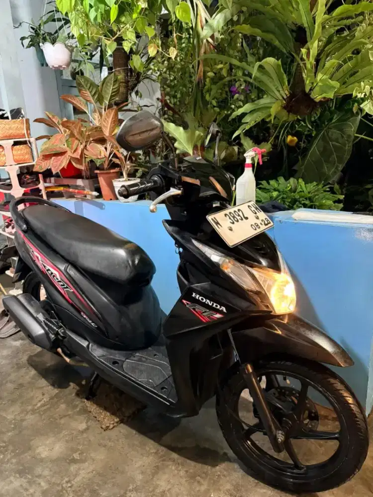 Honda Beat Solo Fi Esp Plat N Malang