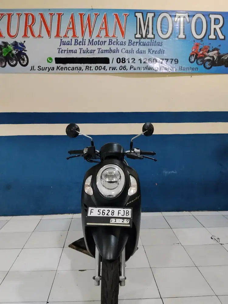 (Jual cepat) honda scoopy frestige 2023 pajak hidup
