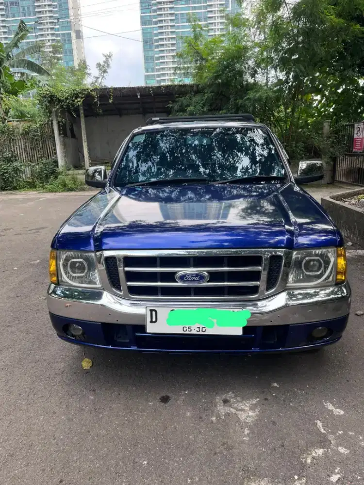 Ford ranger double cabin 4x2 istimewa