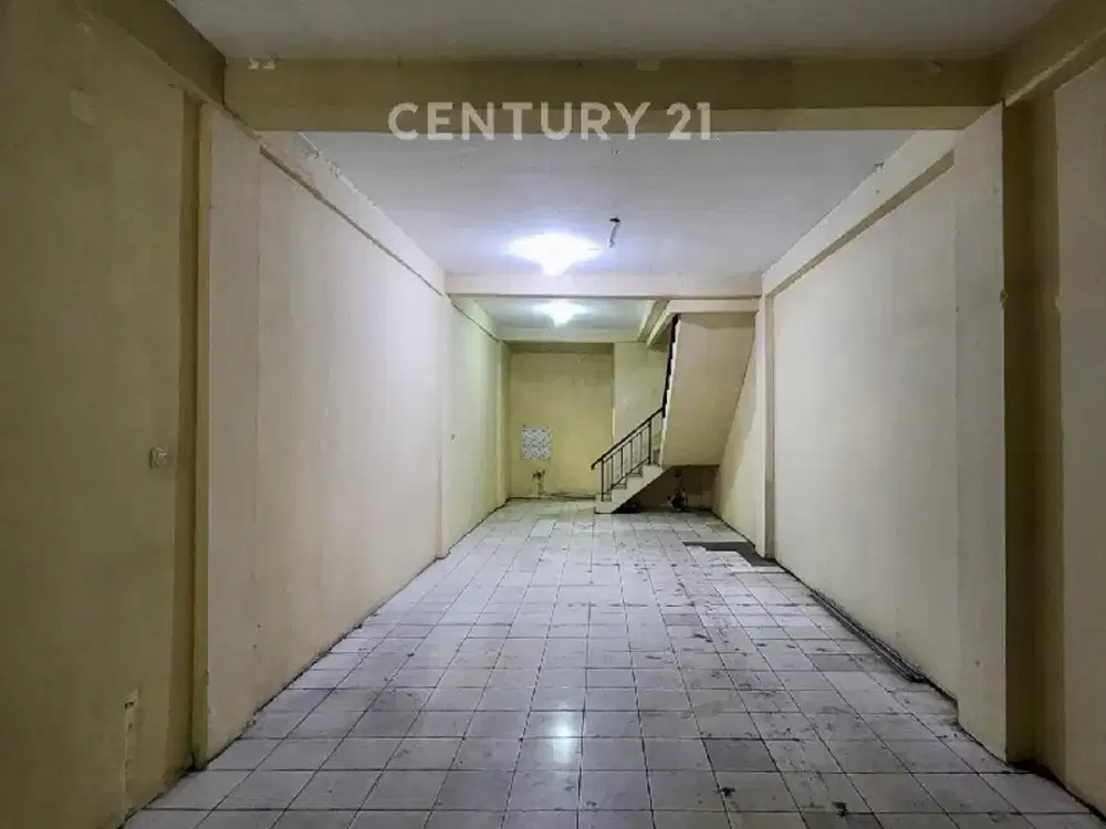 Ruko 4 Lantai Hadap Jalan Cocok Untuk Usaha Di Rawamangun R2276