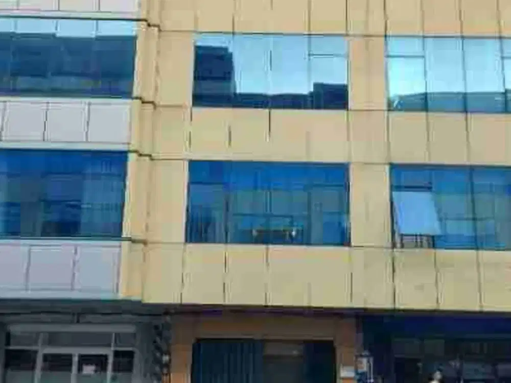 Disewakan ruko sudah disekat siap pakai bgi bukit gading indah